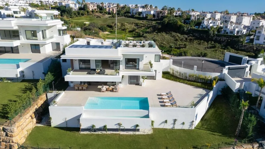 5 bedrooms villa for sale , Estepona, Spain No. 486 № 25