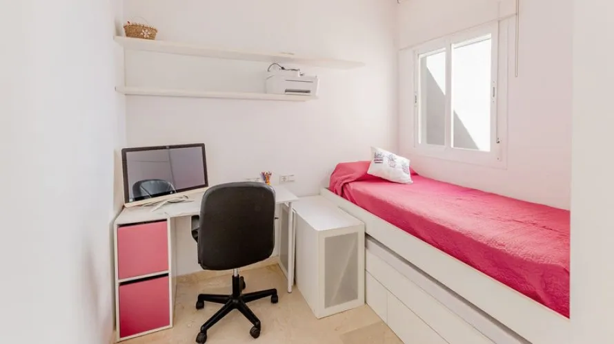 2 bedrooms penthouse for sale , Estepona, Spain No. 736
