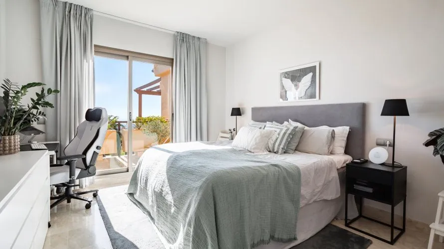 3 bedrooms penthouse for sale , Benahavis, Spain No. 402 № 8
