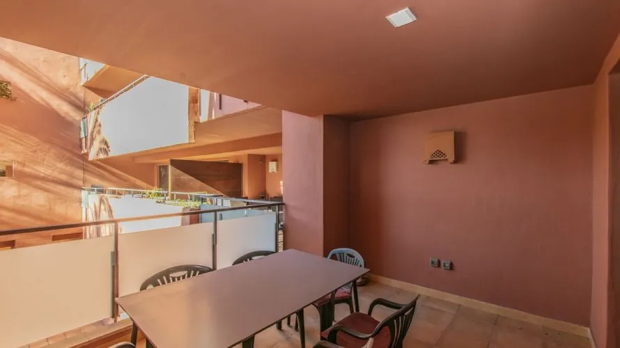 3 bedrooms apartment for sale , Estepona, Spain No. 881 № 5