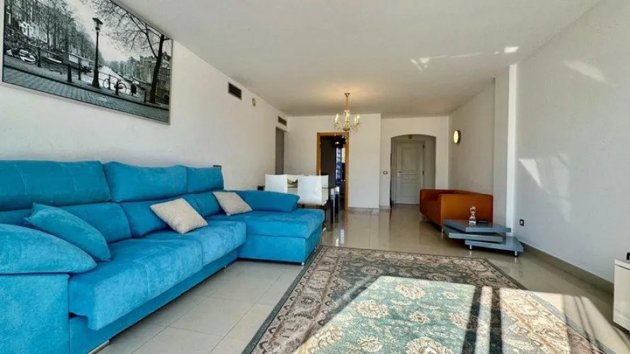 2 bedrooms apartment for sale , Cortes (San Pedro De Alcantara), Spain No. 654 № 9