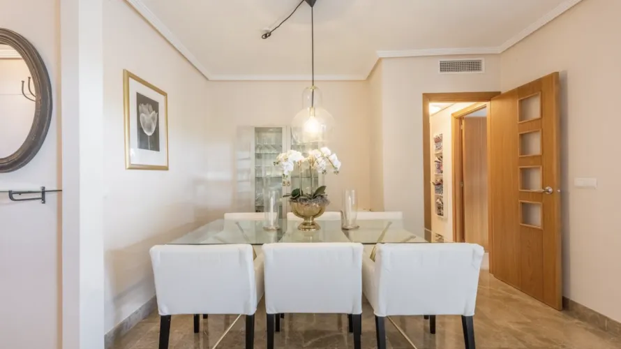 2 bedrooms apartment for sale , Estepona, Spain No. 639 № 11