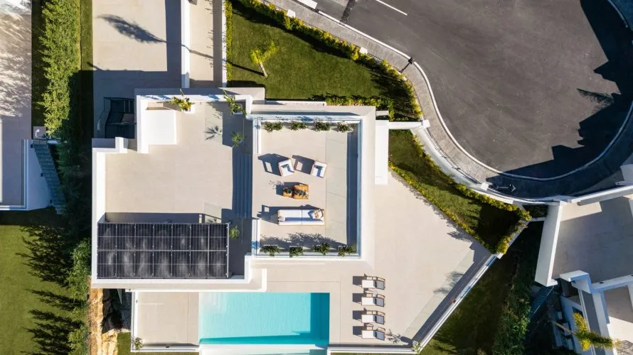 5 bedrooms villa for sale , Estepona, Spain No. 486 № 24