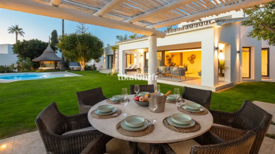 3 bedrooms villa for sale , El Rosario, Spain No. 1026 № 19