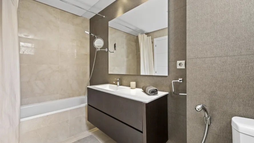 3 bedrooms apartment for sale , Benahavis, Spain No. 1030 № 4