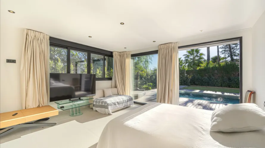 5 bedrooms villa for sale , El Rosario, Spain No. 1022 № 9
