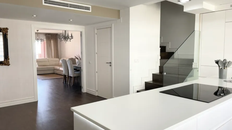2 bedrooms duplex for sale , Fuengirola, Spain No. 815 № 11
