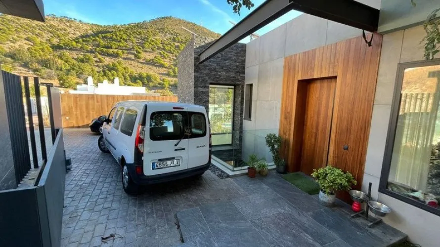 5 bedrooms villa for sale , Mijas, Spain No. 451 № 3
