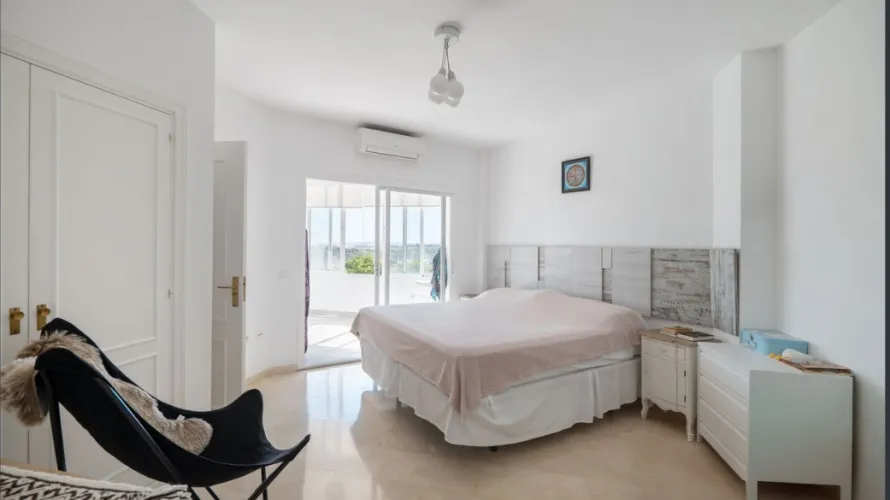 1 bedroom apartment for sale , Estepona, Spain No. 1003 № 16