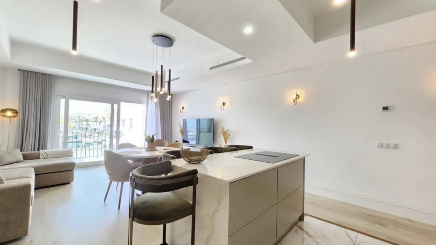 1 bedroom apartment for sale , Marbella, Spain No. 1031 № 11
