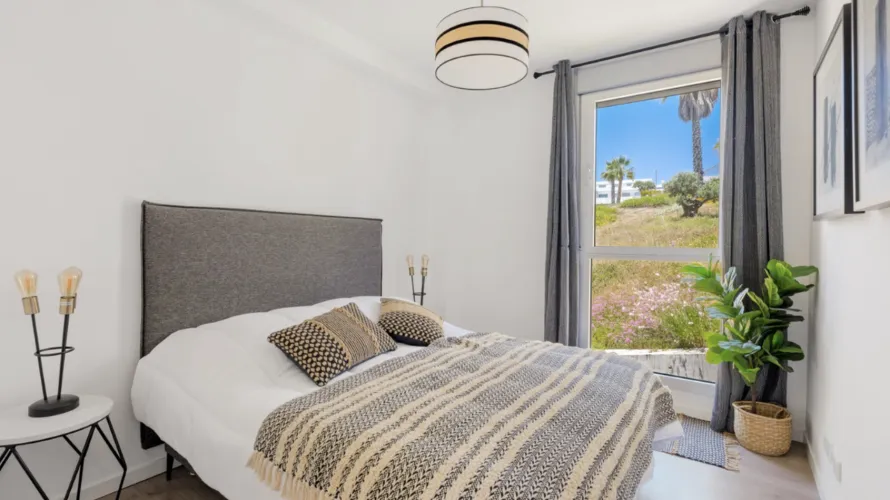 3 bedrooms apartment for sale , Estepona, Spain No. 952 № 3