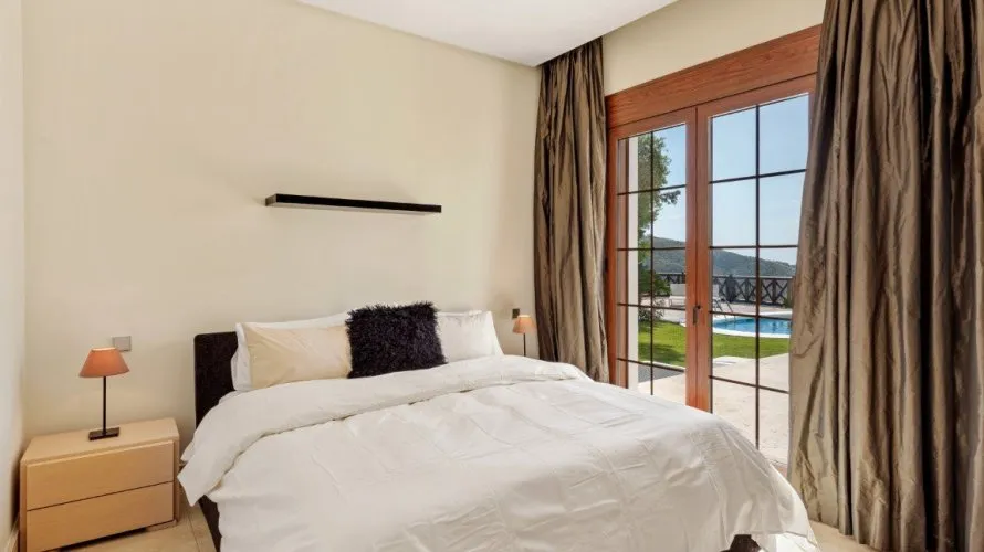5 bedrooms villa for sale , Benahavis, Spain No. 790 № 24