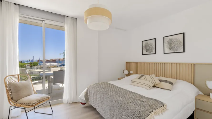 3 bedrooms apartment for sale , Estepona, Spain No. 952 № 5