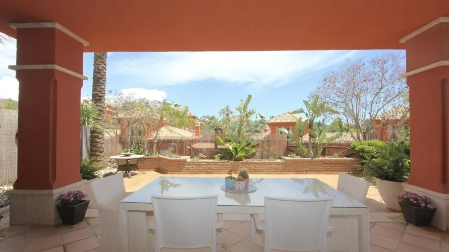 6 bedrooms villa for sale , Marbella, Spain No. 537 № 25