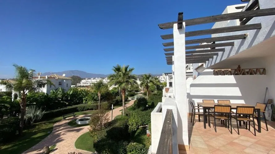 2 bedrooms apartment for sale , Estepona, Spain No. 603 № 4
