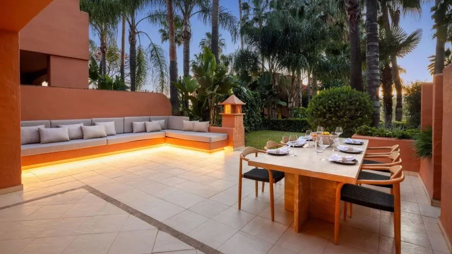 4 bedrooms townhouse for sale , Marbella, Spain No. 444 № 14