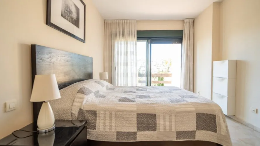2 bedrooms apartment for sale , Estepona, Spain No. 659 № 17