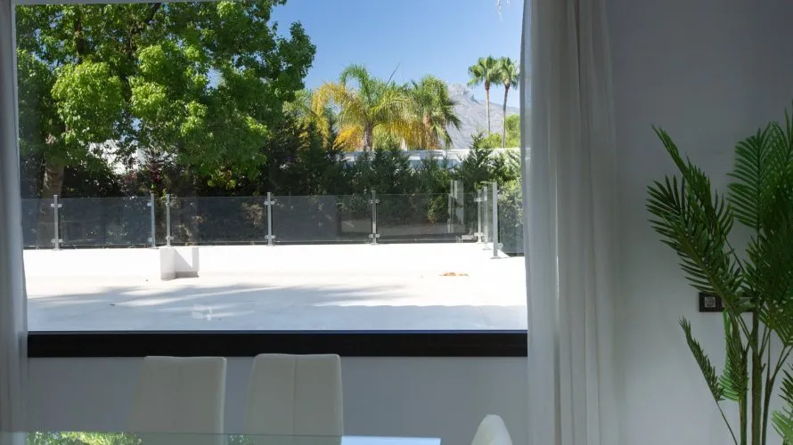 4 bedrooms villa for sale , Marbella, Spain No. 391