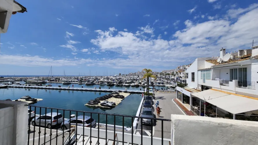 1 bedroom apartment for sale , Marbella, Spain No. 1031 № 14