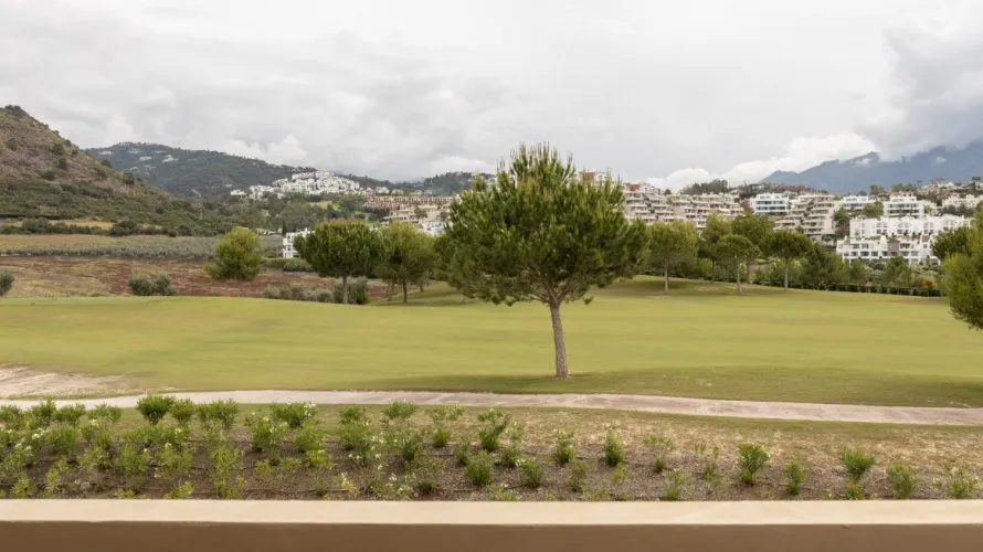 4 bedrooms duplex for sale , Benahavis, Spain No. 225