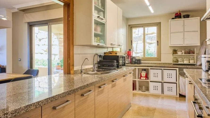 3 bedrooms apartment for sale , Benahavis, Spain No. 891 № 14