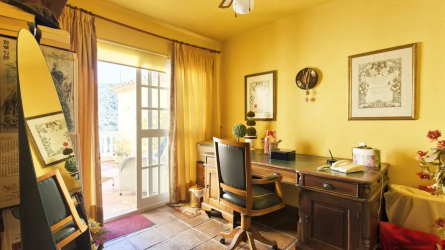 3 bedrooms townhouse for sale , Benahavis, Spain No. 1041 № 11