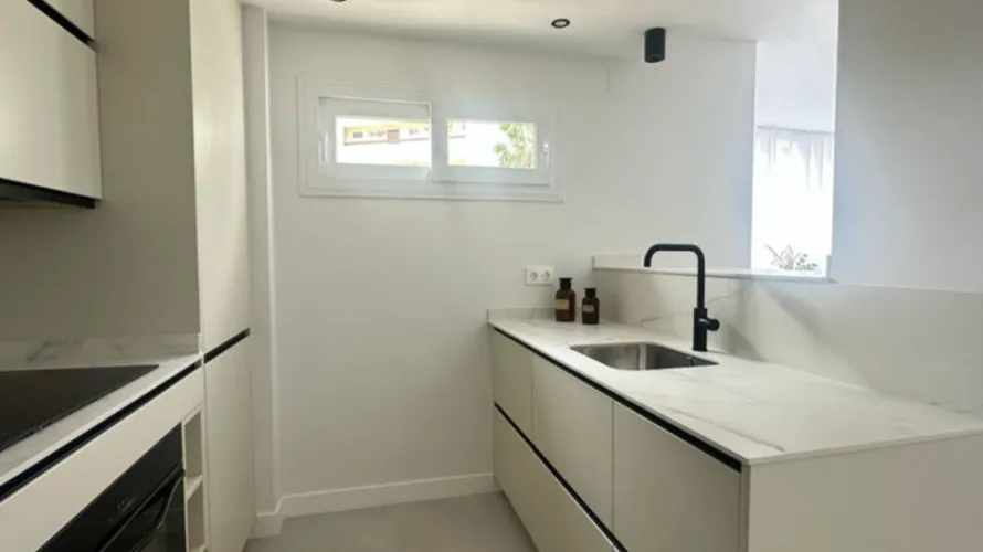 1 bedroom apartment for sale , Marbella, Spain No. 849 № 3