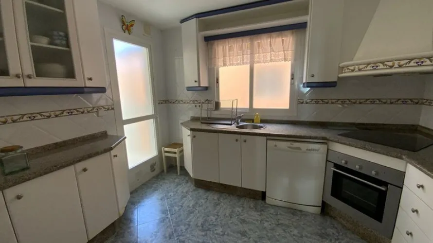 3 bedrooms apartment for sale , Marbella, Spain No. 491 № 12
