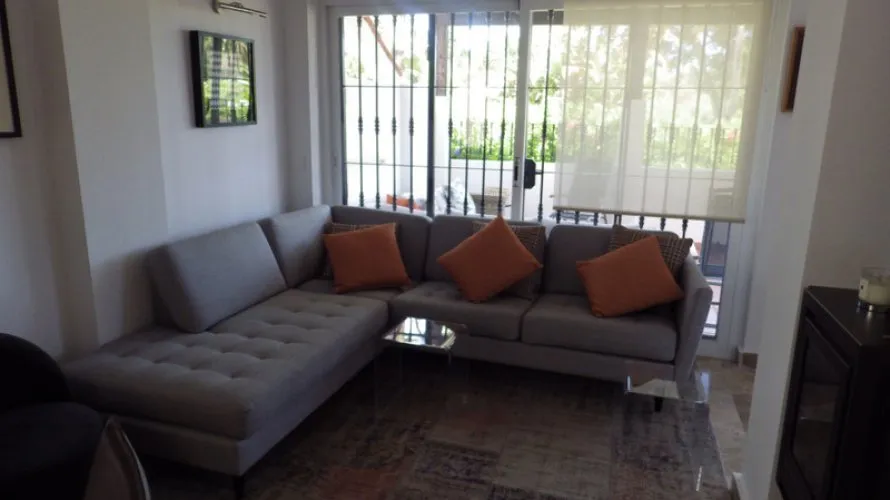 5 bedrooms townhouse for sale , Nueva Andalucia, Spain No. 412 № 14