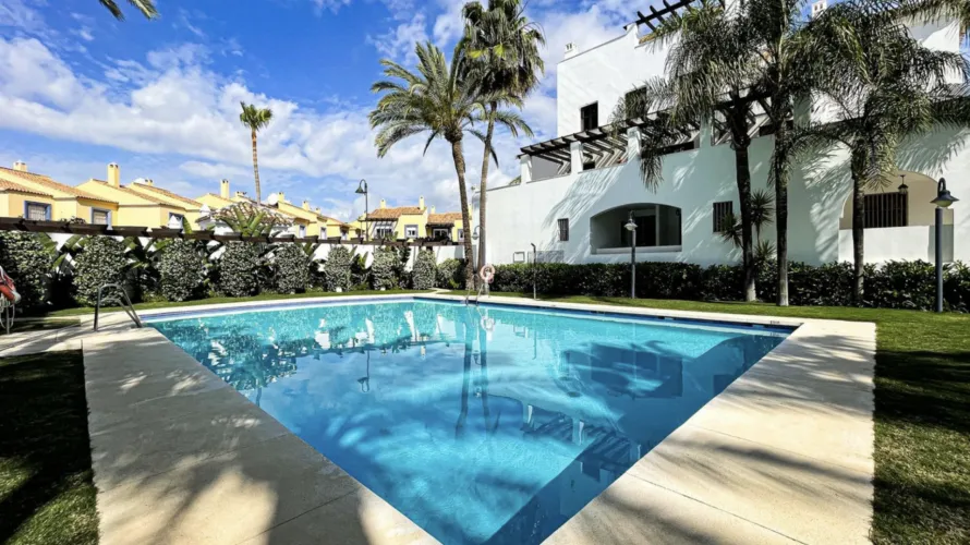 2 bedrooms apartment for sale , Marbella, Spain No. 1047 № 22