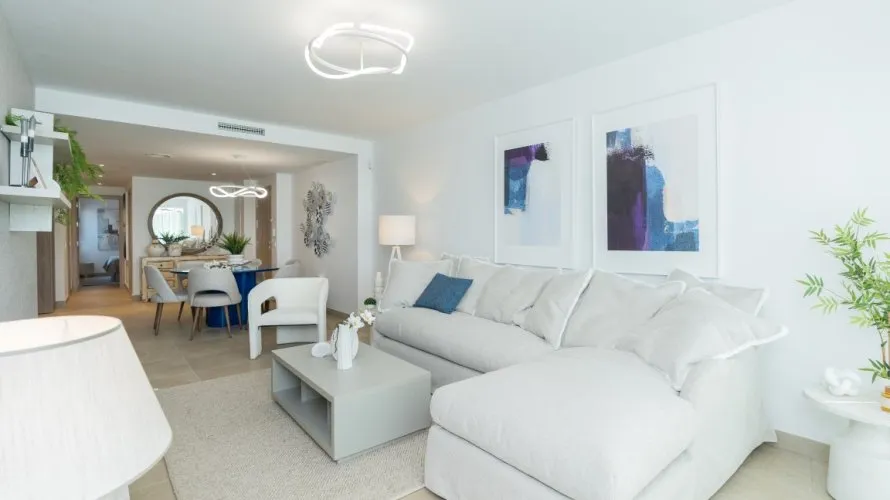 2 bedrooms apartment for sale , Estepona, Spain No. 553 № 8