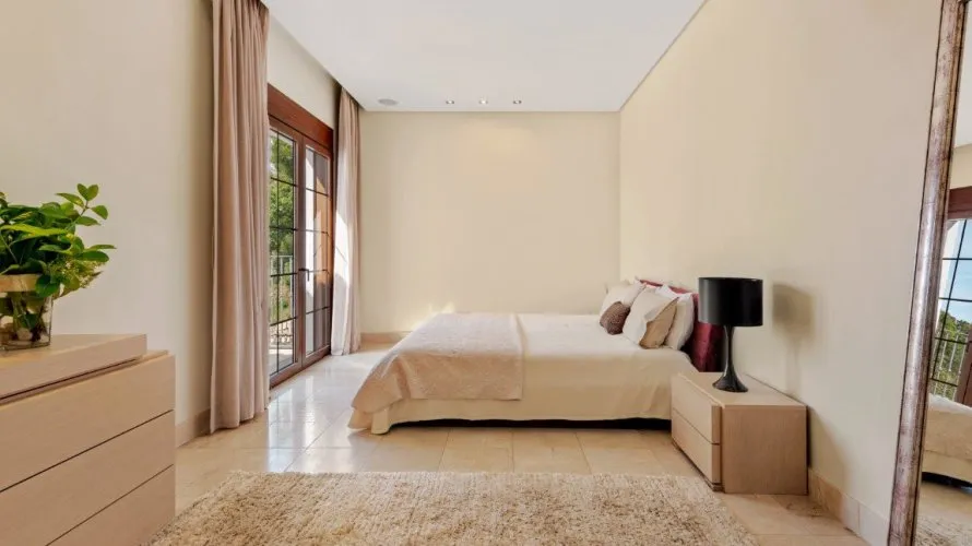 5 bedrooms villa for sale , Benahavis, Spain No. 790 № 20