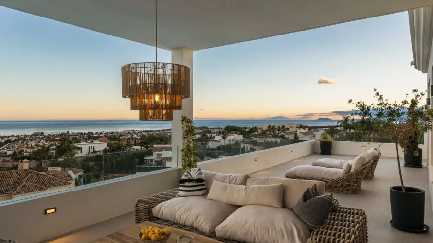 6 bedrooms house for sale , Benahavis, Spain No. 762 № 16