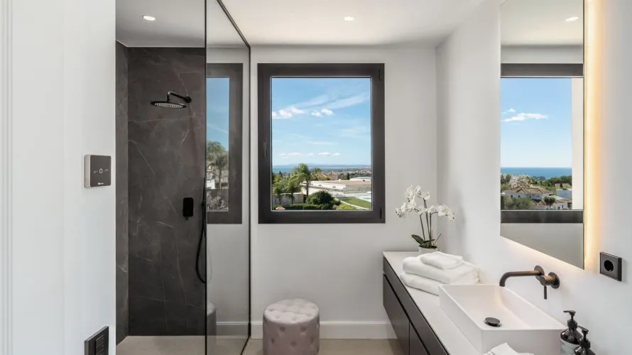 6 bedrooms house for sale , Benahavis, Spain No. 762 № 6