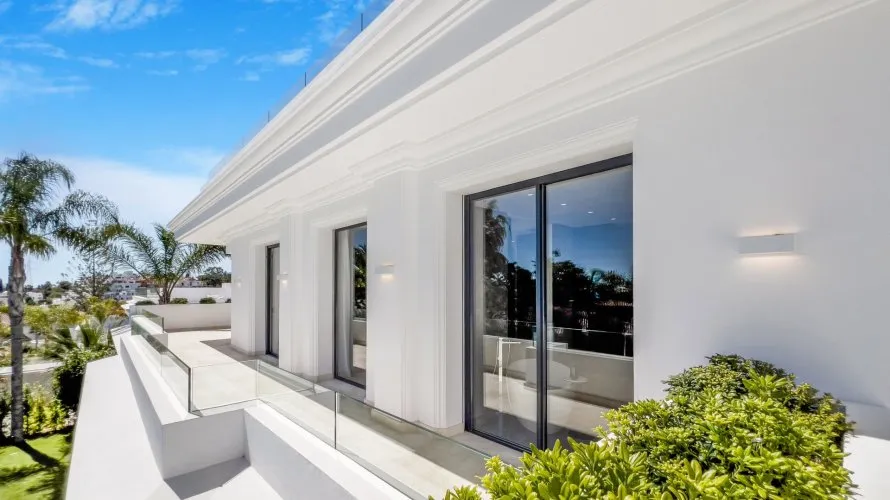 6 bedrooms villa for sale , Marbella, Spain No. 777 № 15