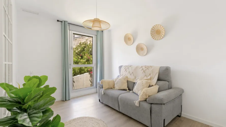 3 bedrooms apartment for sale , Estepona, Spain No. 952 № 1