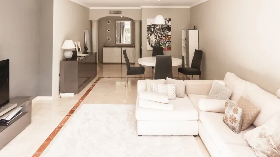 3 bedrooms apartment for sale , Marbella, Spain No. 301 № 6