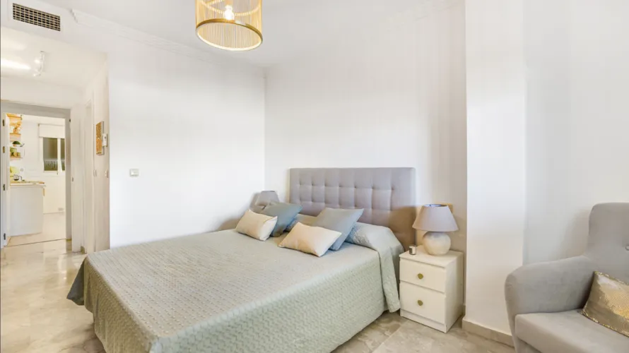 1 bedroom apartment for sale , Nueva Andalucia, Spain No. 705 № 6