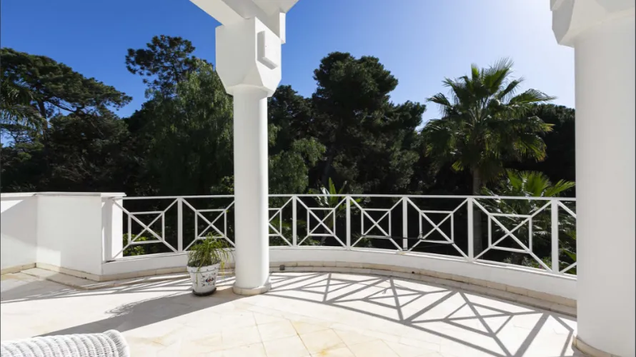 4 bedrooms villa for sale , Marbella, Spain No. 1027 № 8
