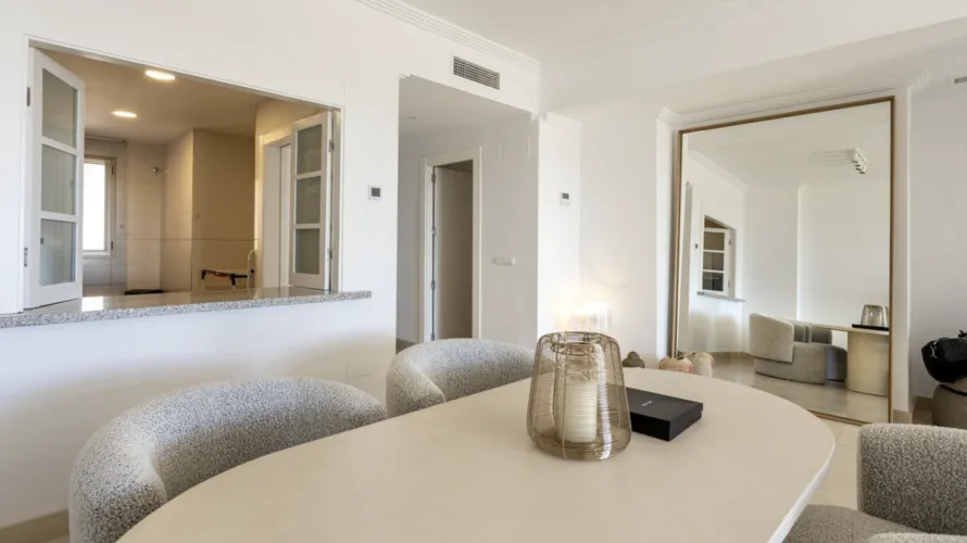 2 bedrooms apartment for sale , Benahavis, Spain No. 730 № 3