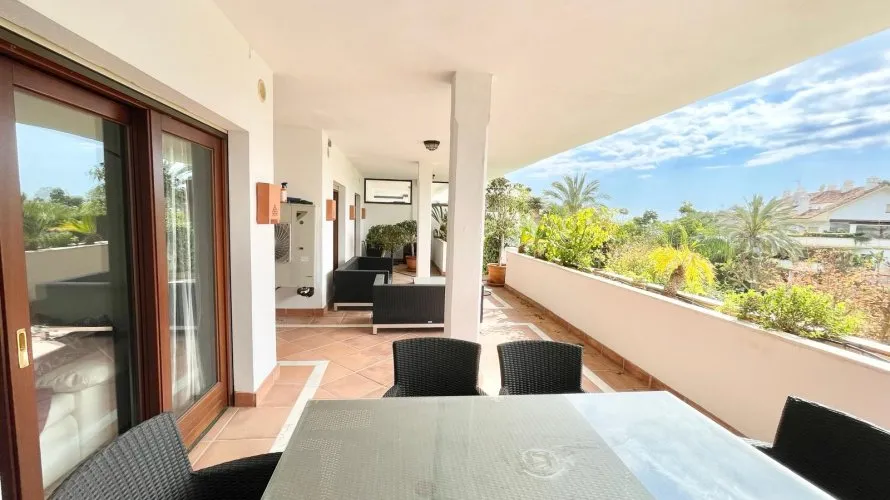 2 bedrooms apartment for sale , Marbella, Spain No. 342 № 4