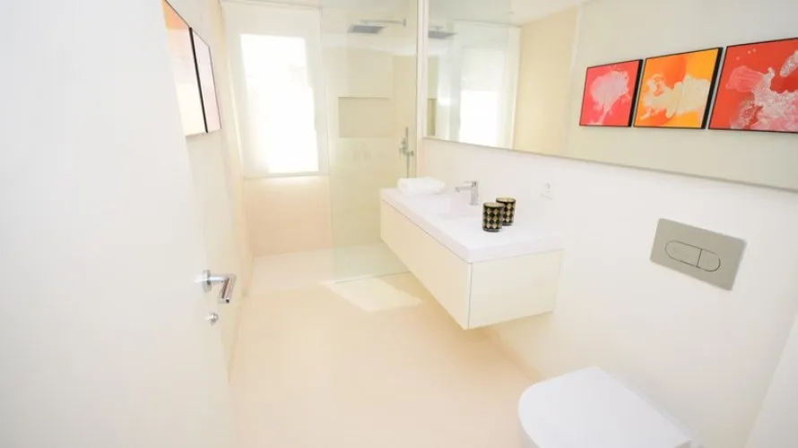 4 bedrooms villa for sale , Nueva Andalucia, Spain No. 933 № 22