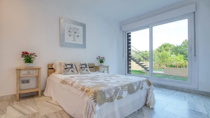 4 bedrooms house for sale , Benahavis, Spain No. 987 № 15