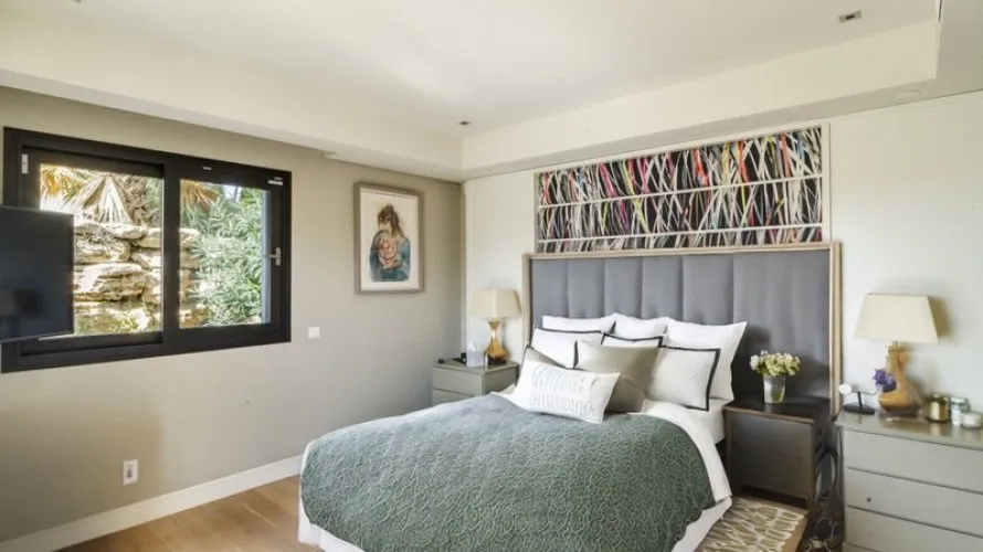 5 bedrooms villa for sale , Marbella, Spain No. 929 № 2