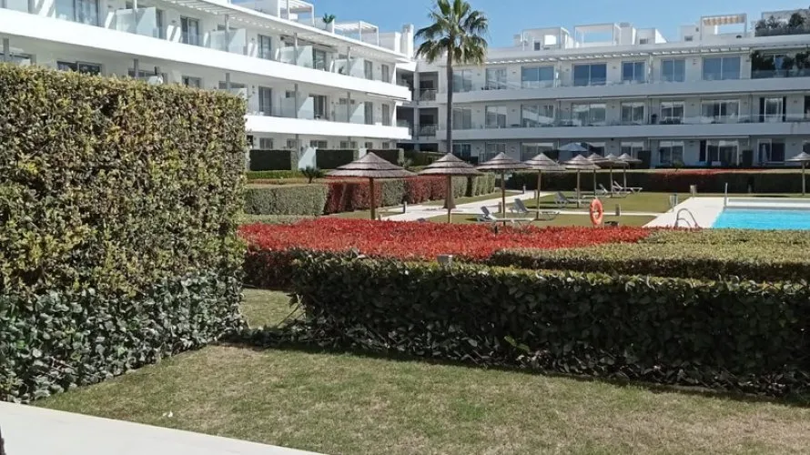 2 bedrooms apartment for sale , Estepona, Spain No. 864 № 10