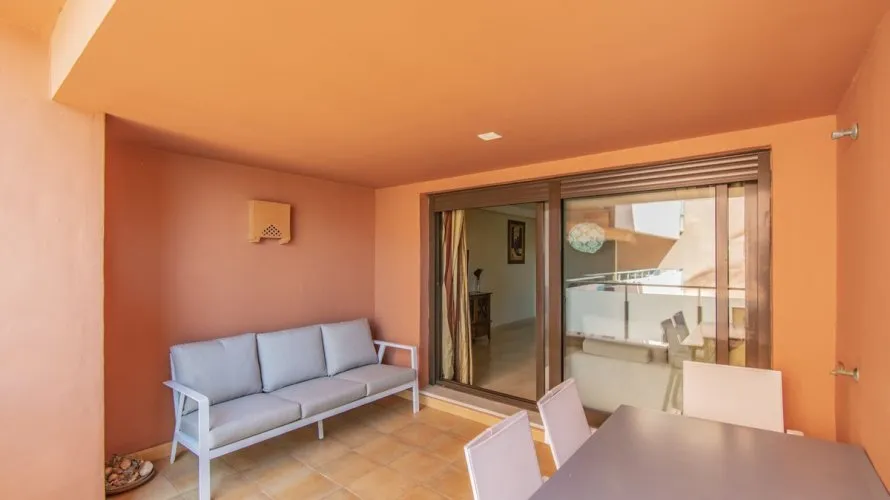 3 bedrooms apartment for sale , Estepona, Spain No. 881 № 4