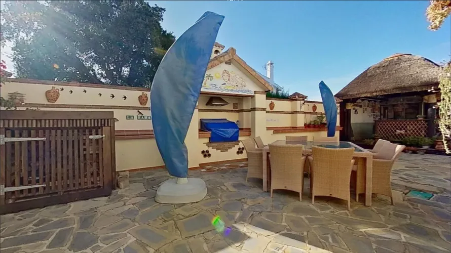 3 bedrooms villa for sale , Mijas Costa, Spain No. 991 № 1