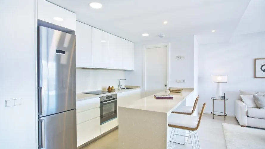 3 bedrooms apartment for sale , Fuengirola, Spain No. 70 № 3