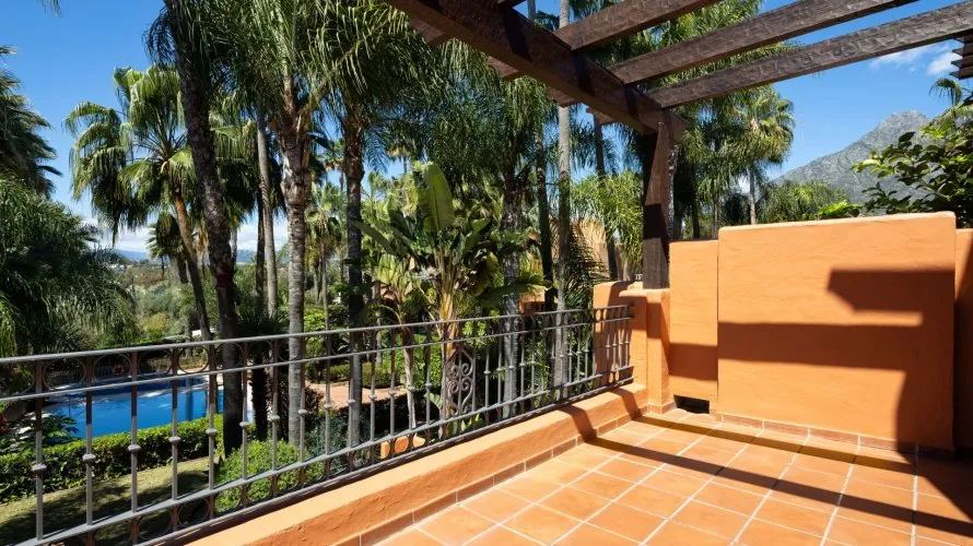 4 bedrooms townhouse for sale , Marbella, Spain No. 444 № 13