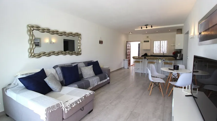 2 bedrooms apartment for sale , Estepona, Spain No. 1053 № 9